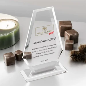 Konik Kesim Kristal Plaket
