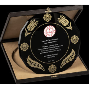 Tabak Kristal Plaket 8